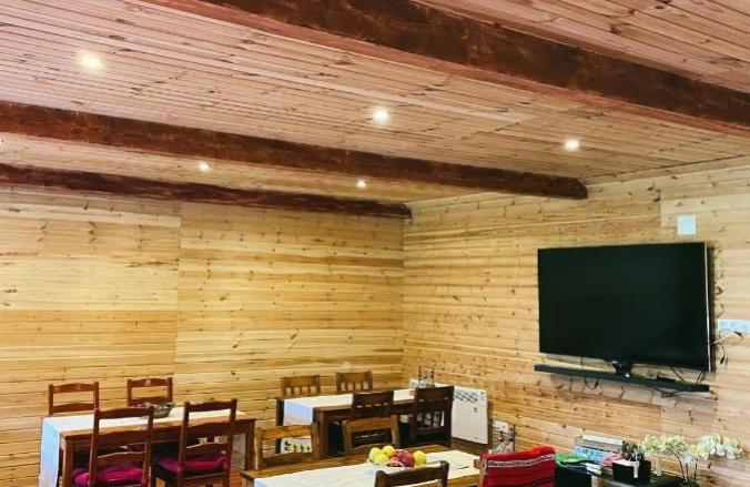 Complex Turistic Traisteni Valea Doftanei