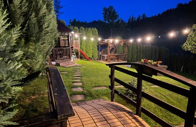 Cazare Colibița Casa Lipan