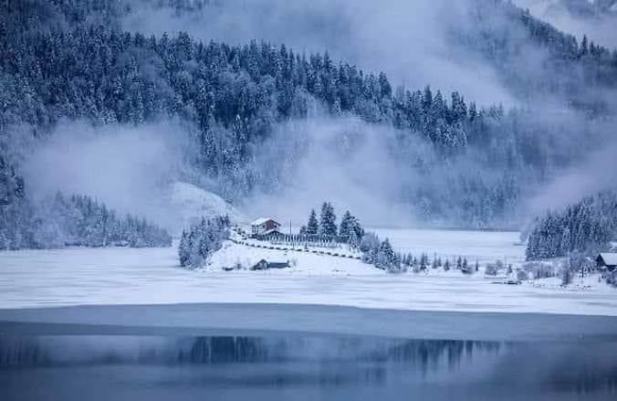 Cazare Colibița Casa Lipan
