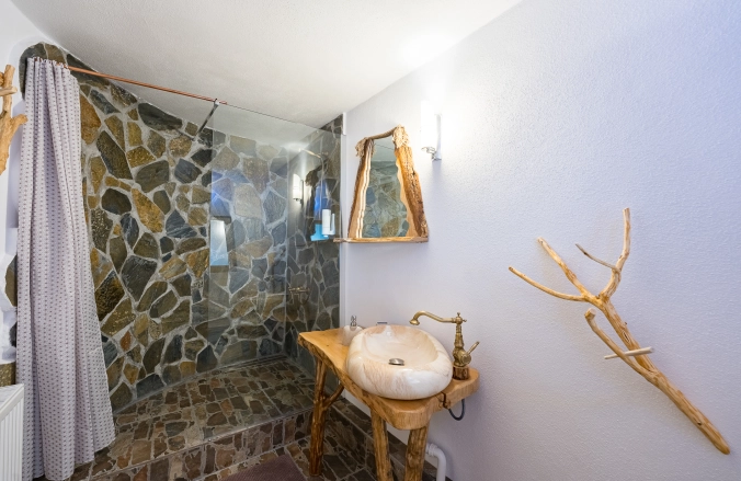 Viewtopia The Secret Land