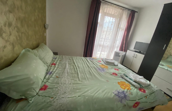 Casa Cristalina & Dumi Albac