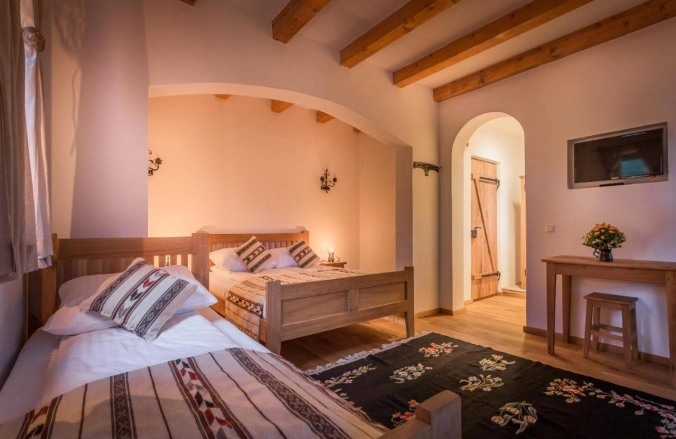 Hanul Vatra Costești