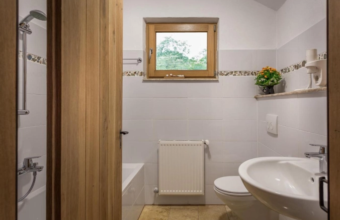 Hanul Vatra Costești