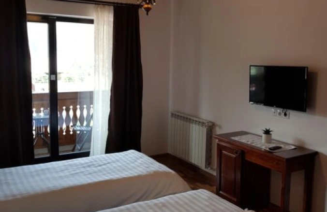 Pensiunea Piatra Șoimului