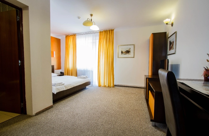 Complex Turistic Max International