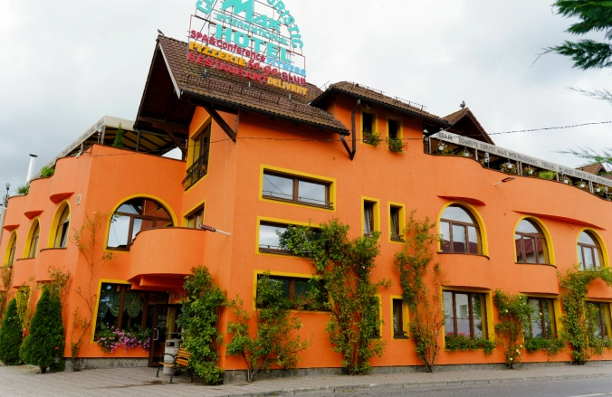 Complex Turistic Max International