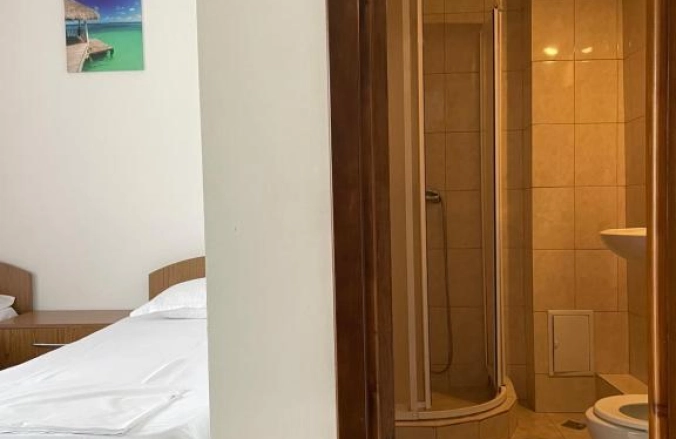 Casa Galbena Costinesti