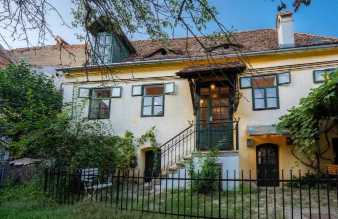 Pensiunea Bastion La Strada